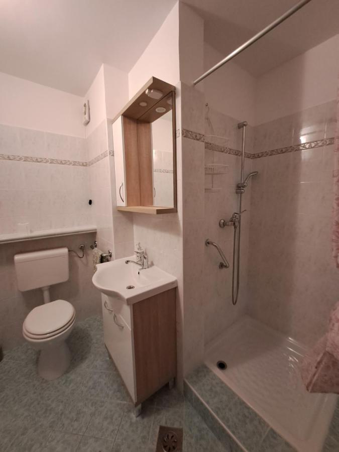 T&R Apartment Portorož Buitenkant foto